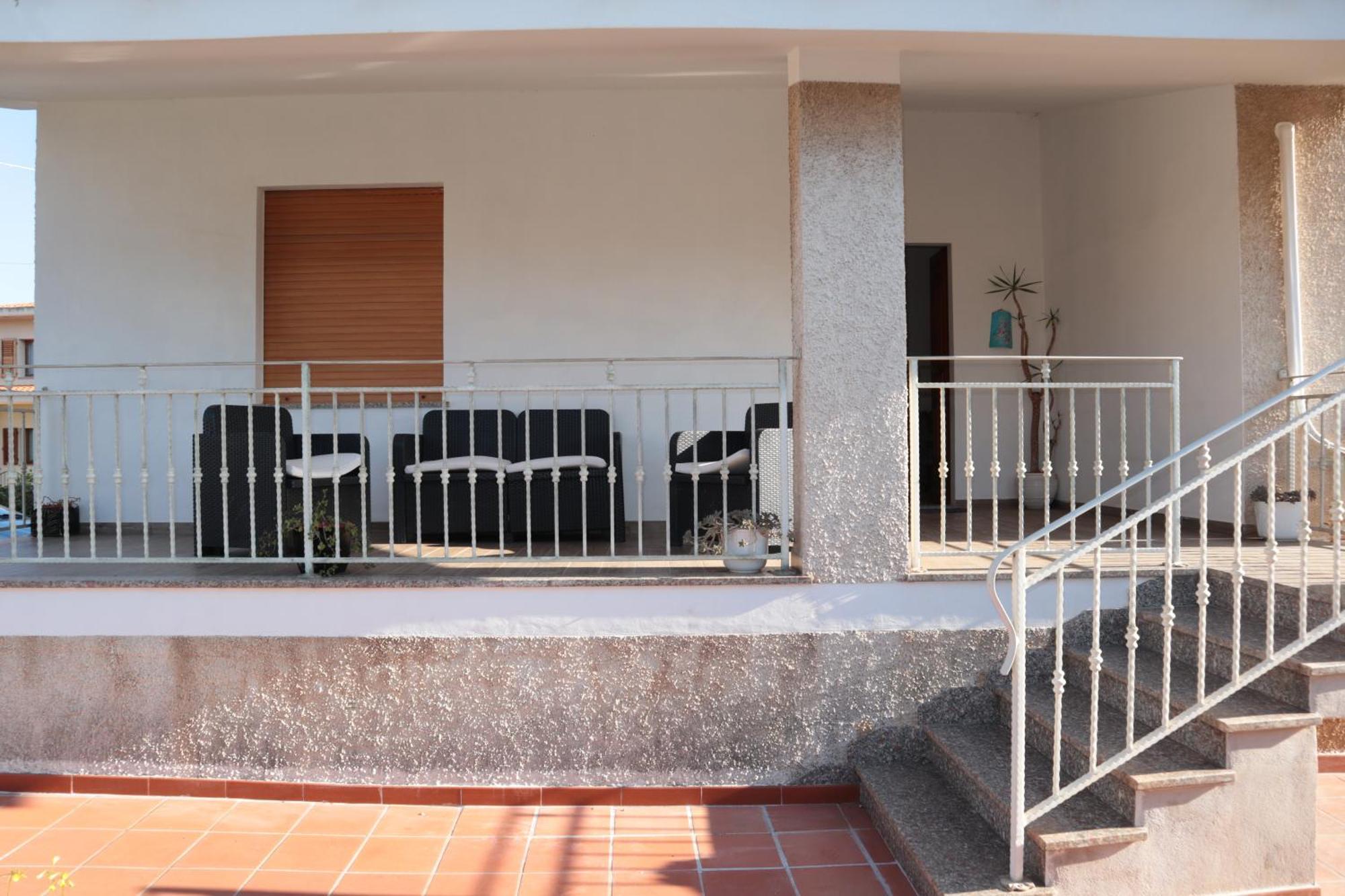 Appartamento Via Oristano Budoni Exterior foto